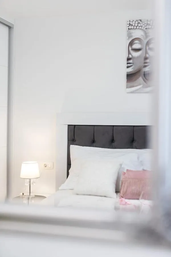 Lux Apartment Ema Kastela 0*,  Croatia