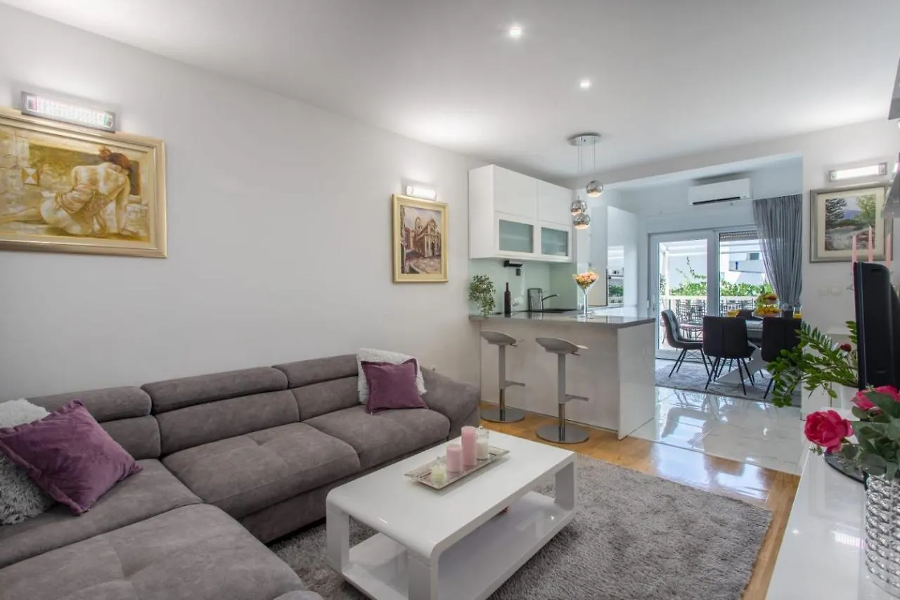 Lux Apartment Ema Kastela Croatia
